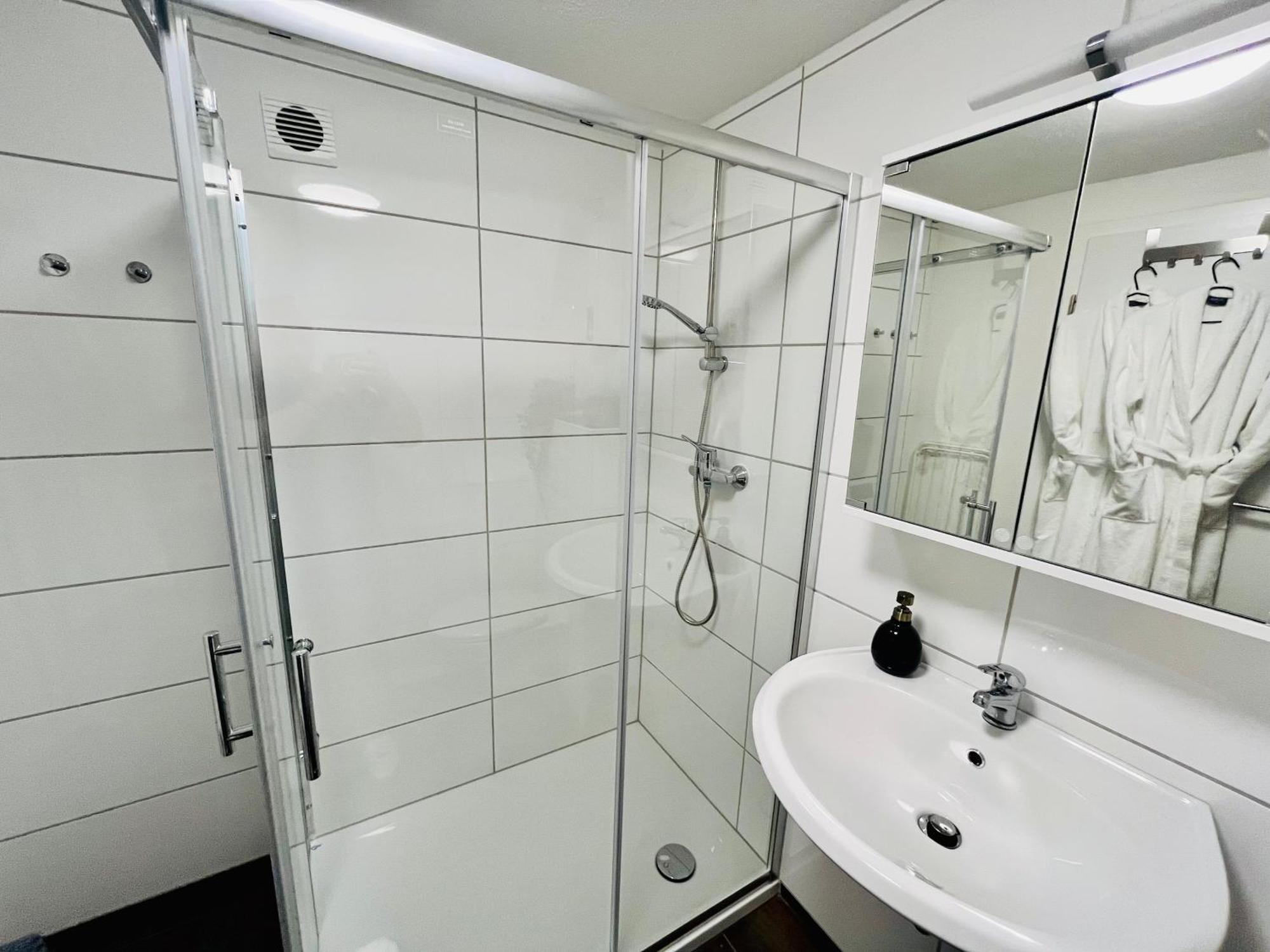 Aycatcherhomes - Top Lage I Zentral I Altstadt Marburg I Naehe Fluss Lahn I Wlan I Parterre Boutique Apartment Orion Eksteriør bilde